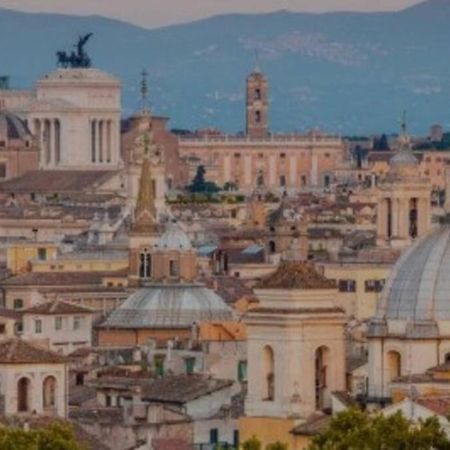 Accanto All'Autostrada Al Centro Tra Roma E Napoli Pontecorvo Extérieur photo
